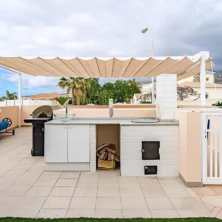 Buenavista Family With Private Heated Pool Garden Parking